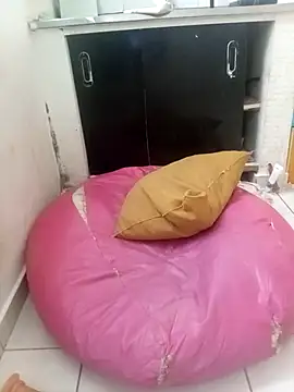 flavinhasensual online show from April 8, 12:06 pm