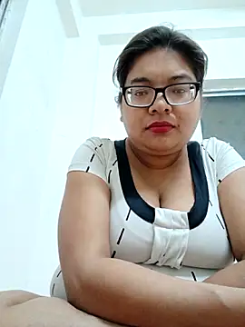 Snapshot of Elie_couple143 chatting on December 1, 7:37 pm Elie couple143 online show from December 1, 7:37 pm