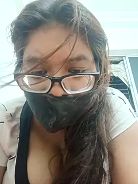 Snapshot of Elie_couple143 chatting on September 12, 6:07 pm Elie couple143 online show from September 12, 6:07 pm