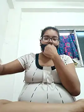 Snapshot of Elie_couple143 chatting on September 11, 11:54 am Elie couple143 online show from September 11, 11:54 am