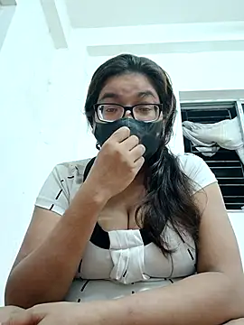 Snapshot of Elie_couple143 chatting on September 26, 6:15 pm Elie couple143 online show from September 26, 6:15 pm