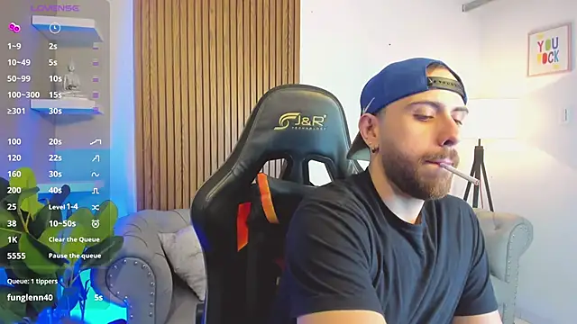 Maximo Wolff online show from March 27, 9:38 pm