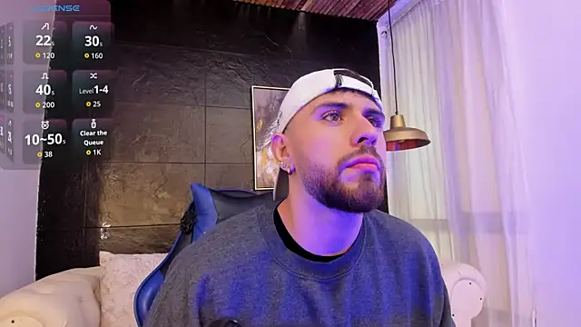 Maximo Wolff online show from October 17, 8:10 pm