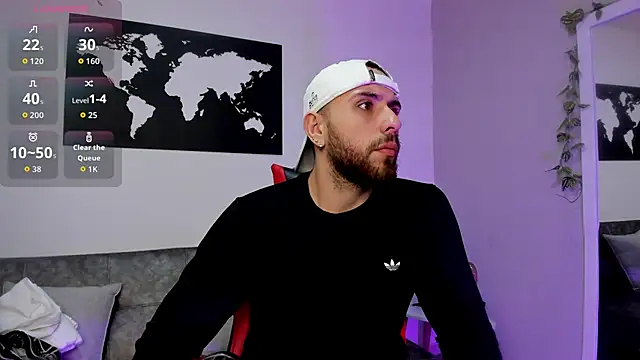 Maximo Wolff online show from December 16, 8:13 pm