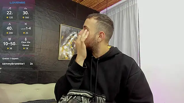 Maximo Wolff online show from November 6, 8:13 pm