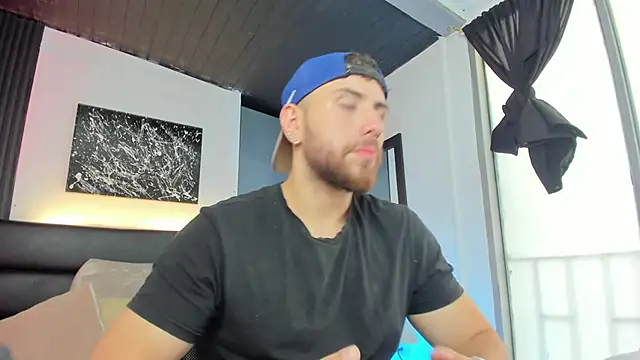 Maximo Wolff online show from September 15, 8:31 pm