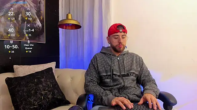 Maximo Wolff online show from October 19, 10:01 pm