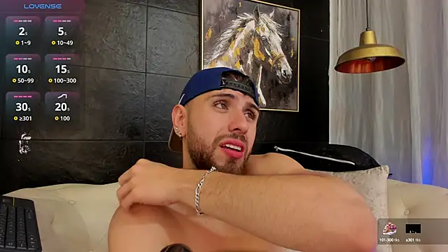 Maximo Wolff online show from October 12, 8:16 am