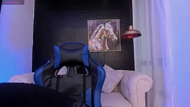 Maximo Wolff online show from October 9, 8:09 pm