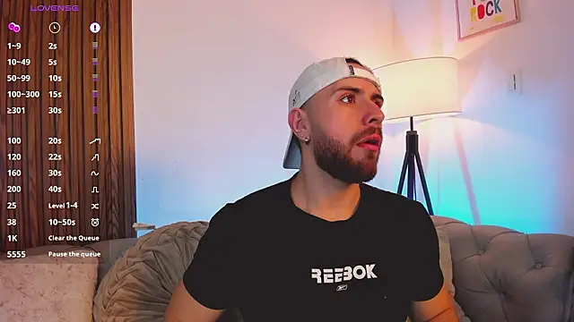 Maximo Wolff online show from February 26, 7:47 pm