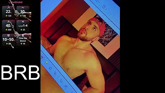 Maximo Wolff online show from December 5, 6:34 am