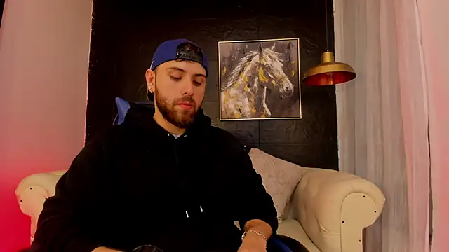 Maximo Wolff online show from October 3, 7:59 pm