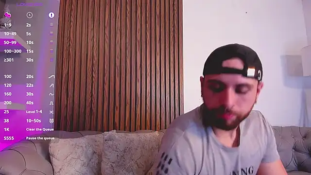 Maximo Wolff online show from April 18, 8:09 pm