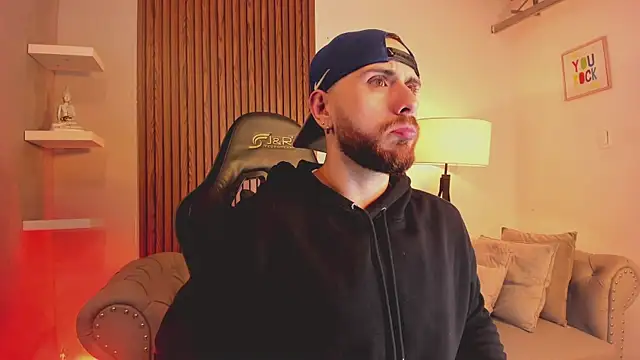 Maximo Wolff online show from January 9, 9:22 pm