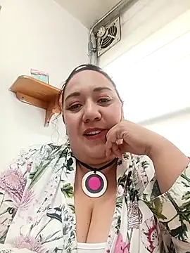 Snapshot of Caroomoom27 chatting on September 18, 5:49 pm Caroomoom27 online show from September 18, 5:49 pm