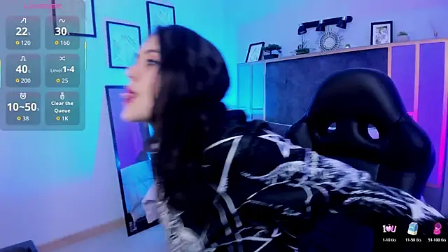 Azurra amatto2 online show from December 2, 9:05 pm