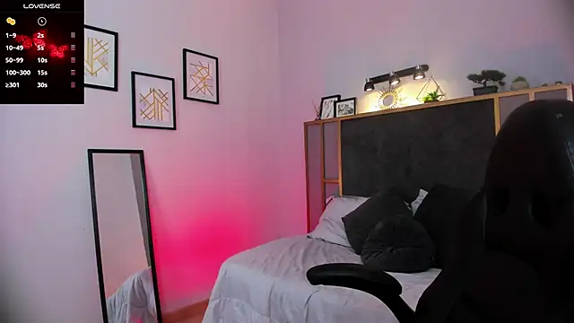 Azurra amatto2 online show from March 5, 8:49 pm