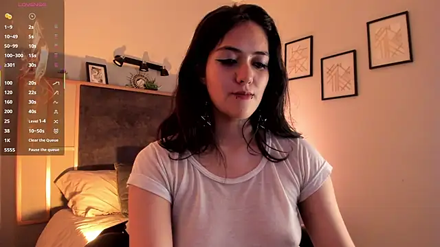 Azurra amatto2 online show from September 12, 8:19 pm