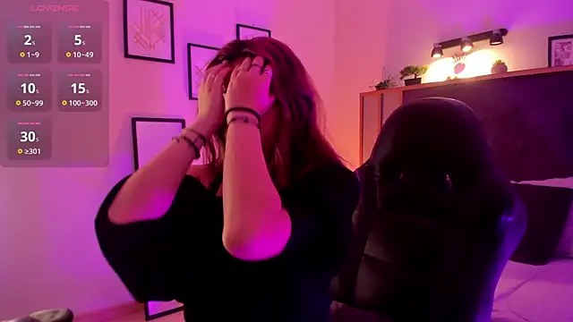 Azurra amatto2 online show from March 28, 8:21 pm