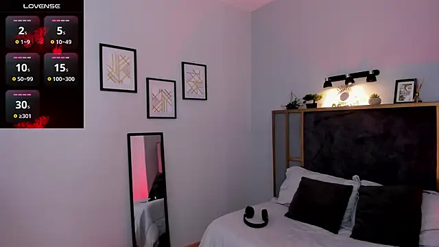 Azurra amatto2 online show from April 7, 8:32 pm