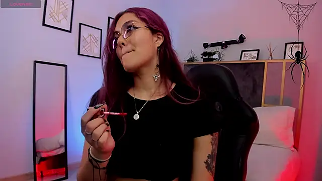 Azurra amatto2 online show from May 21, 9:01 pm
