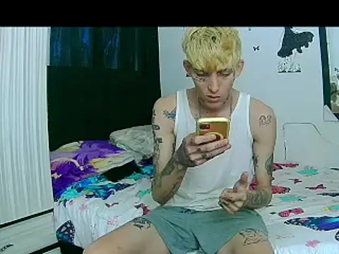 KinkyLatinCock online show from October 8, 10:21 pm