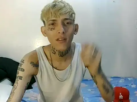 KinkyLatinCock online show from September 21, 5:29 pm