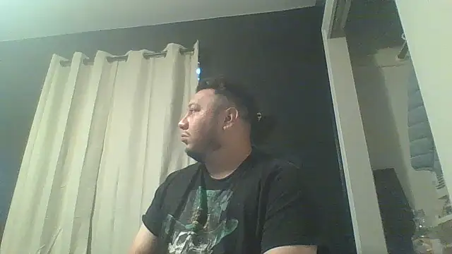 Snapshot of raredick chatting on June 14, 10:22 pm raredick online show from June 14, 10:22 pm