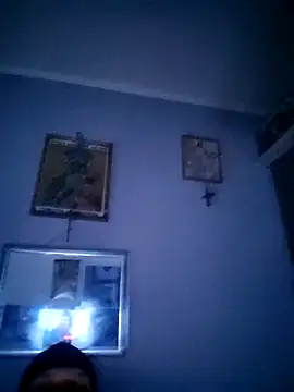 sexyboybi55555 online show from April 17, 10:34 pm