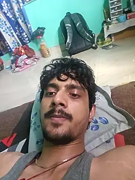 Snapshot of Sushant001 chatting on April 7, 2:57 am Sushant001 online show from April 7, 2:57 am