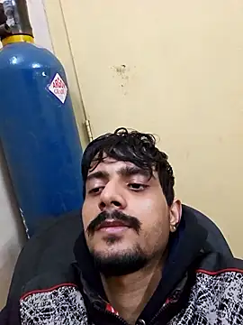 Sushant001 online show from January 8, 7:20 pm