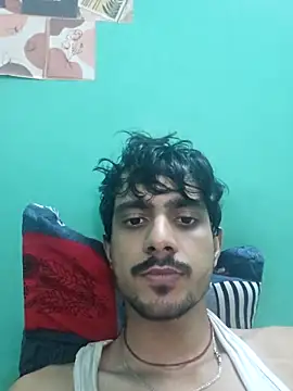Snapshot of Sushant001 chatting on March 31, 10:17 am Sushant001 online show from March 31, 10:17 am