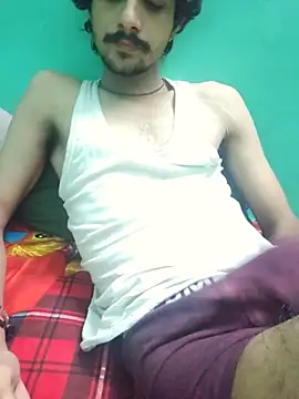 Snapshot of Sushant001 chatting on June 18, 6:24 pm Sushant001 online show from June 18, 6:24 pm