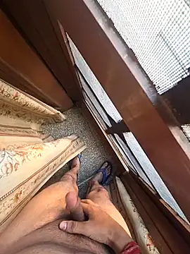 desir3dlund online show from December 15, 8:31 am