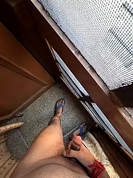 desir3dlund online show from November 5, 7:44 am