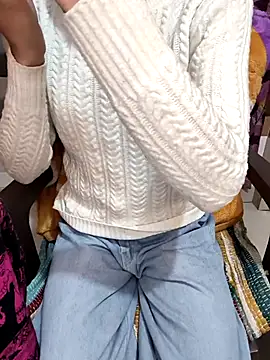 Cute Manju01 online show from December 20, 3:31 am