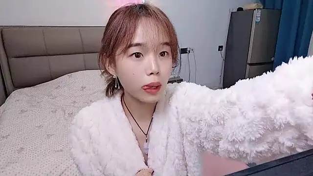 kexin a online show from November 3, 8:29 am