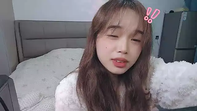 kexin a online show from November 30, 10:49 am