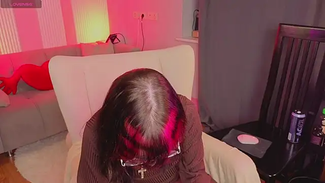 Misa Perfect online show from September 29, 1:50 pm