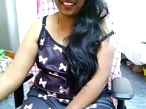 Snapshot of ammu1990 chatting on February 27, 8:25 am ammu1990 online show from February 27, 8:25 am