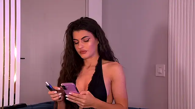 YasminaMoon online show from November 9, 4:16 am