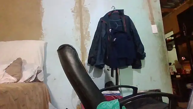 Nicky52 online show from March 27, 4:21 am