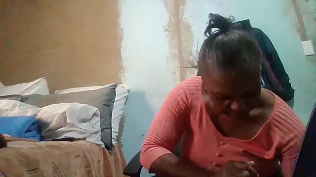 Nicky52 online show from April 18, 2:08 pm