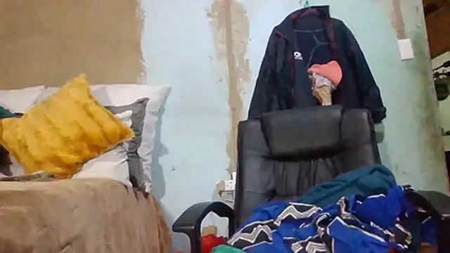 Nicky52 online show from April 3, 5:41 pm