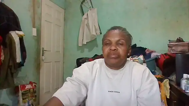 Snapshot of Nicky52 chatting on September 17, 3:14 pm Nicky52 online show from September 17, 3:14 pm