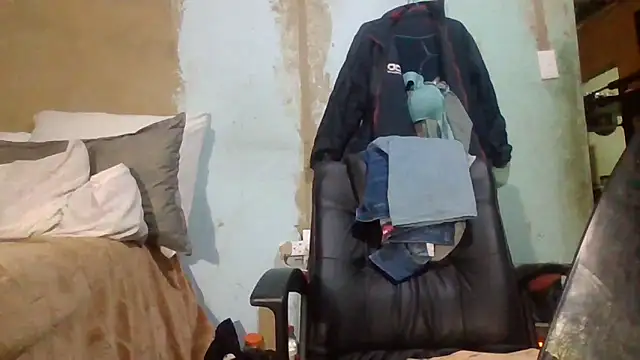 Nicky52 online show from April 10, 3:13 am