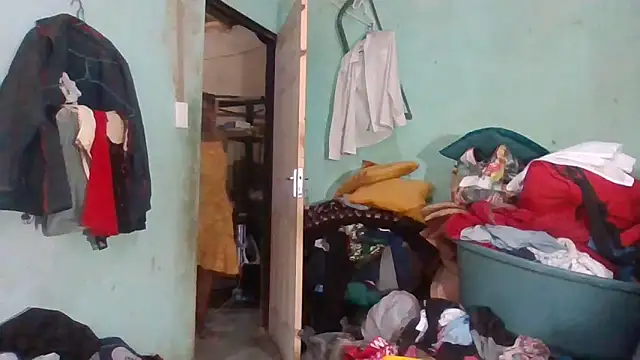 Nicky52 online show from October 24, 3:33 pm