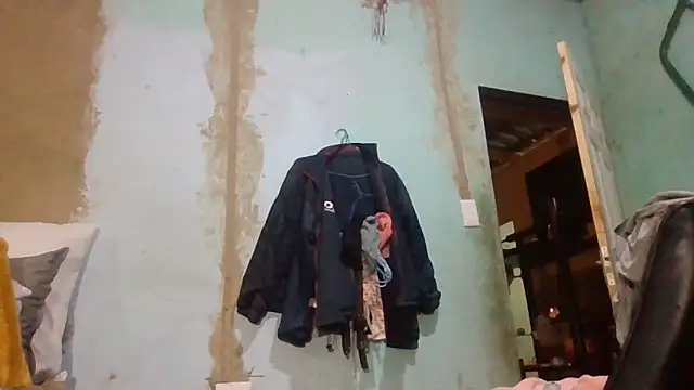 Nicky52 online show from April 15, 4:51 am