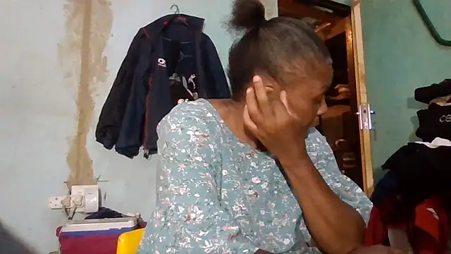 Nicky52 online show from February 23, 4:07 pm