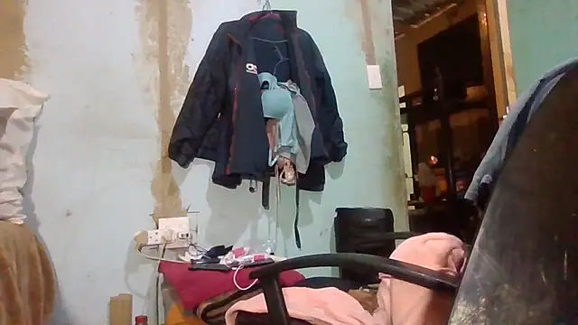 Nicky52 online show from April 10, 3:19 pm